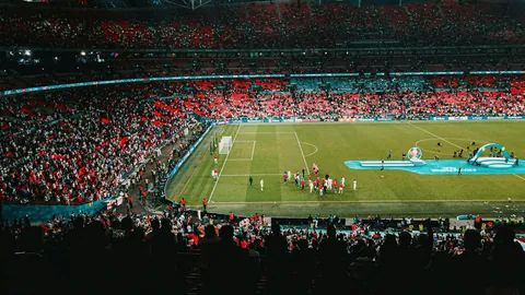 青岛西海岸0-3负上海海港 第12轮赛事精华